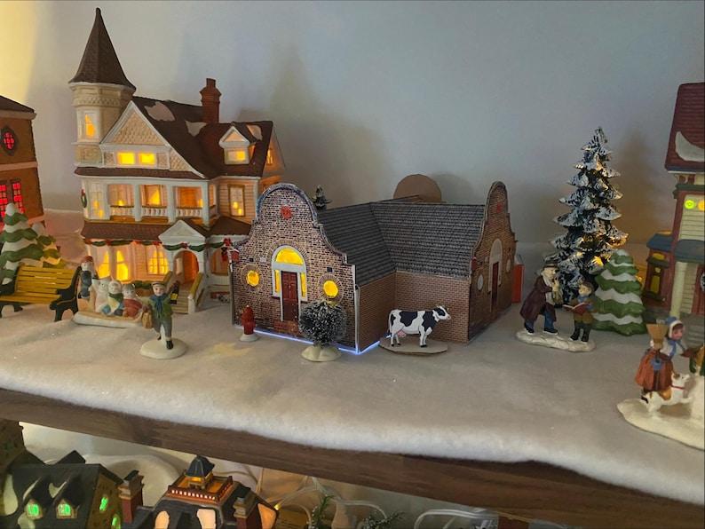 Taskmaster Crafts Taskmaster House Papercraft Model – DIY Printable TV Show Miniature ...