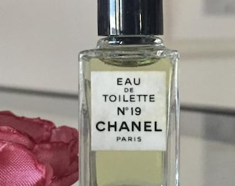 Chanel No. 19 Body Cream Creme Pour Le Corps 150 G/ 5 Fl.oz