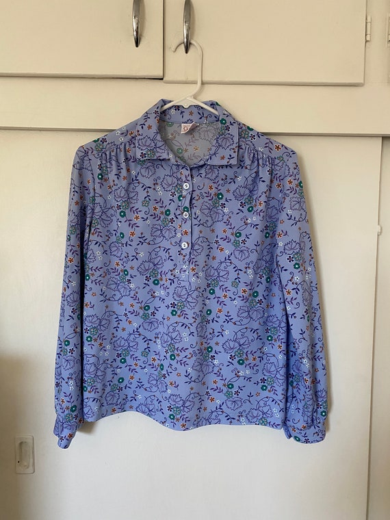 1970's Vintage Pastel Blue & Purple Floral Blouse - image 3