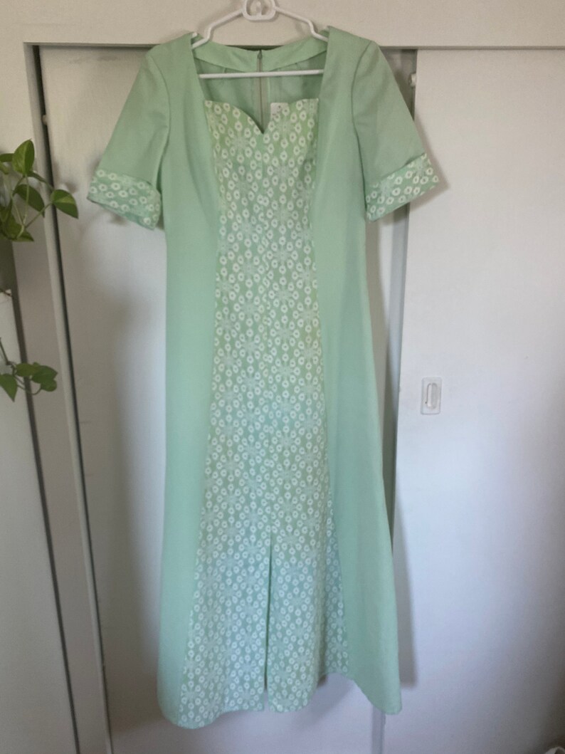 1960's Mint Green Lace Short Sleeve Maxi Dress image 4