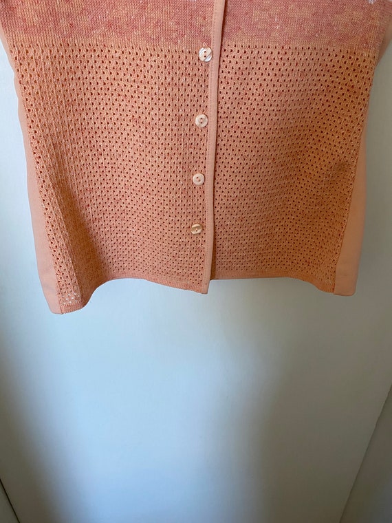 1970's Vintage Peach Floral Knit Vest - image 5