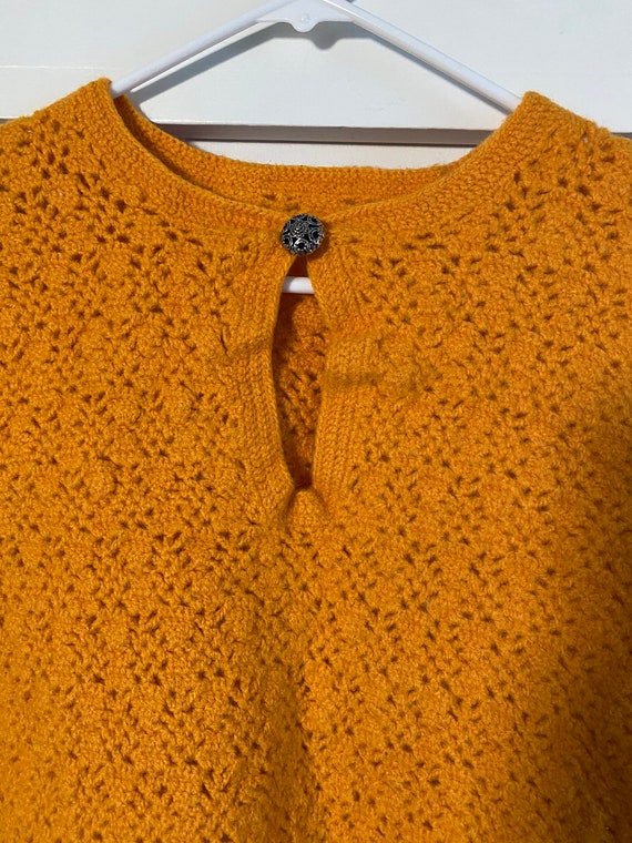 1970's Vintage Tangerine Crochet Bell Sleeve Swea… - image 4