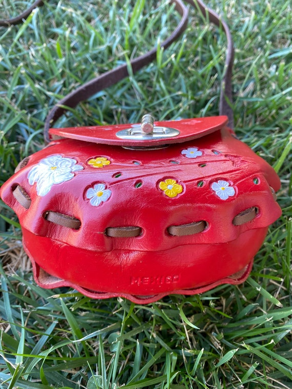 Vintage Mini Red Tooled Leather Purse - image 5