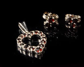 vintage garnet STERLING SILVER stud berry earrings heat pendant set