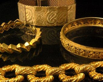 4 vintage MODERN RETRO repousse link cuff gold tone bracelet