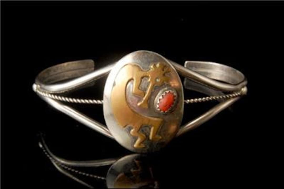 ヴィンテージ ナバホ コーラル スターリング銅 KOKOPELLI カフ