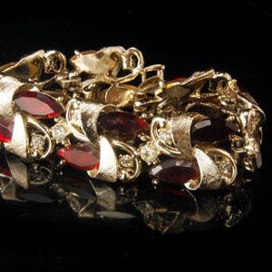 vintage JULIANA red ruby diamond RHINESTONE silver tone link bracelet