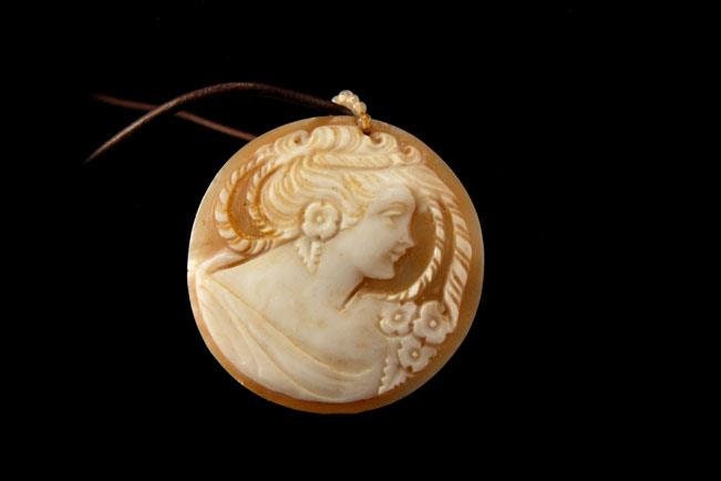 Vintage Art Deco Lady Portrait Carved Shell Cameo Silver Necklace - Etsy