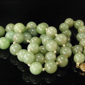 old chinese green jade 12 mm jadeite beads silver necklace