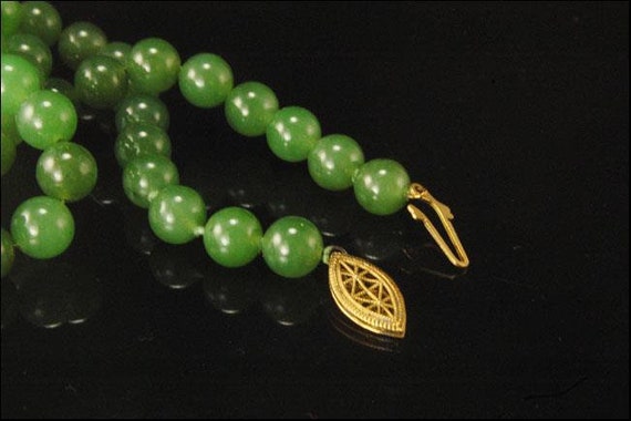 old chinese deep green spinach color jade beads b… - image 3