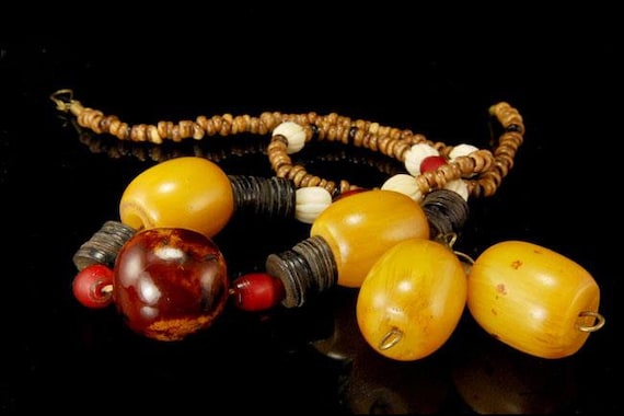 2 vintage asian yellow bakelite bead nut wood nec… - image 1