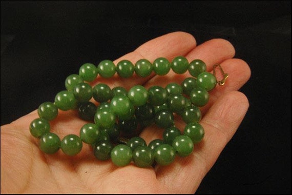 old chinese deep green spinach color jade beads b… - image 4