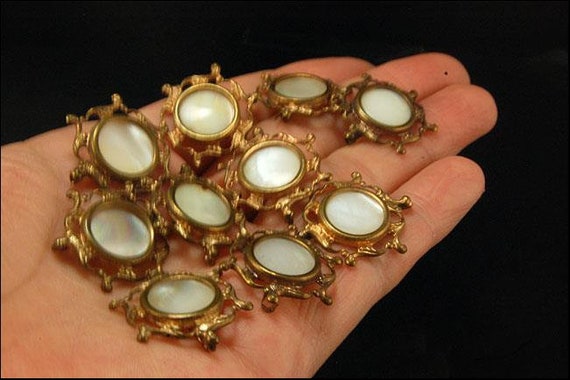 10 old collection of victorian mother of pearl br… - image 4