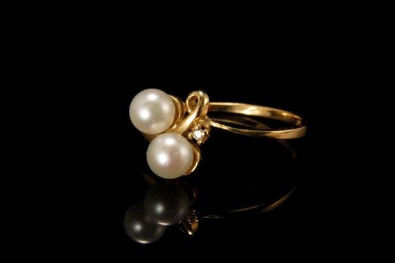 vintage 2 white luster pearls diamond 14k yellow … - image 2