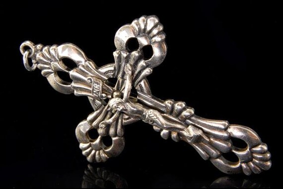 vintage sterling jesus cross pendant