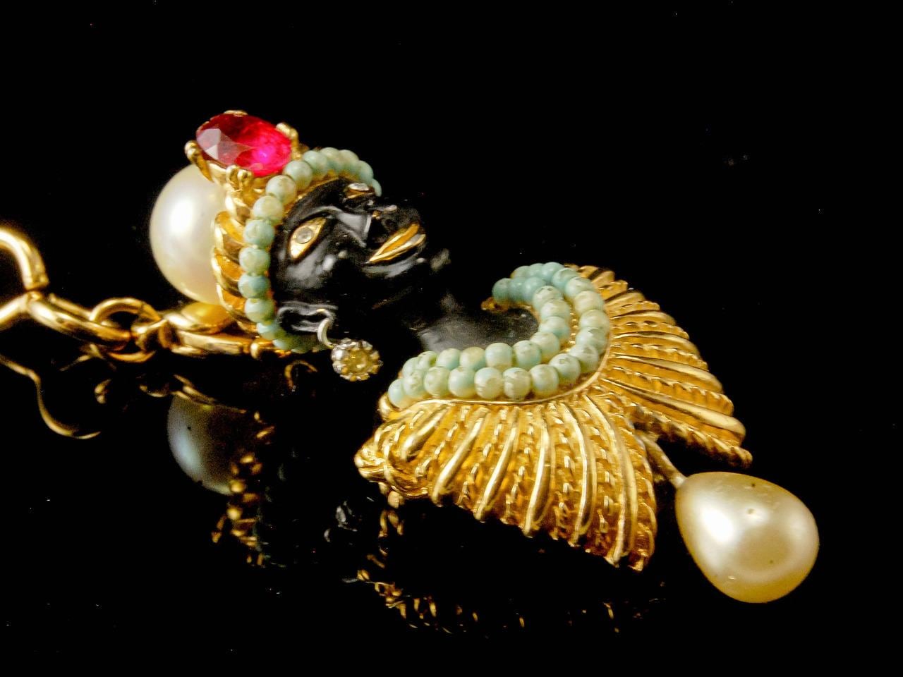 Blackmoor Brooch - Etsy