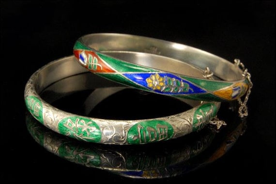 Enamel on sale bangle bracelet