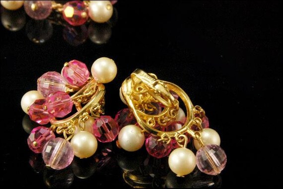 vintage signed trifari pink faceted beads faux pe… - image 3