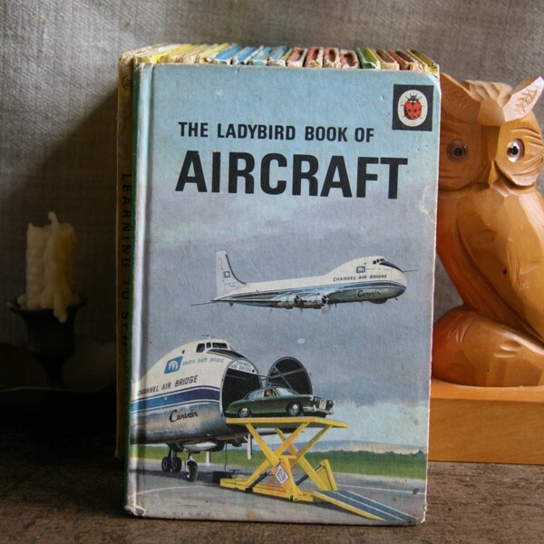 Coccinelle Vintage lecteur AIRCRAFT livre s&eacute;rie enfants 584