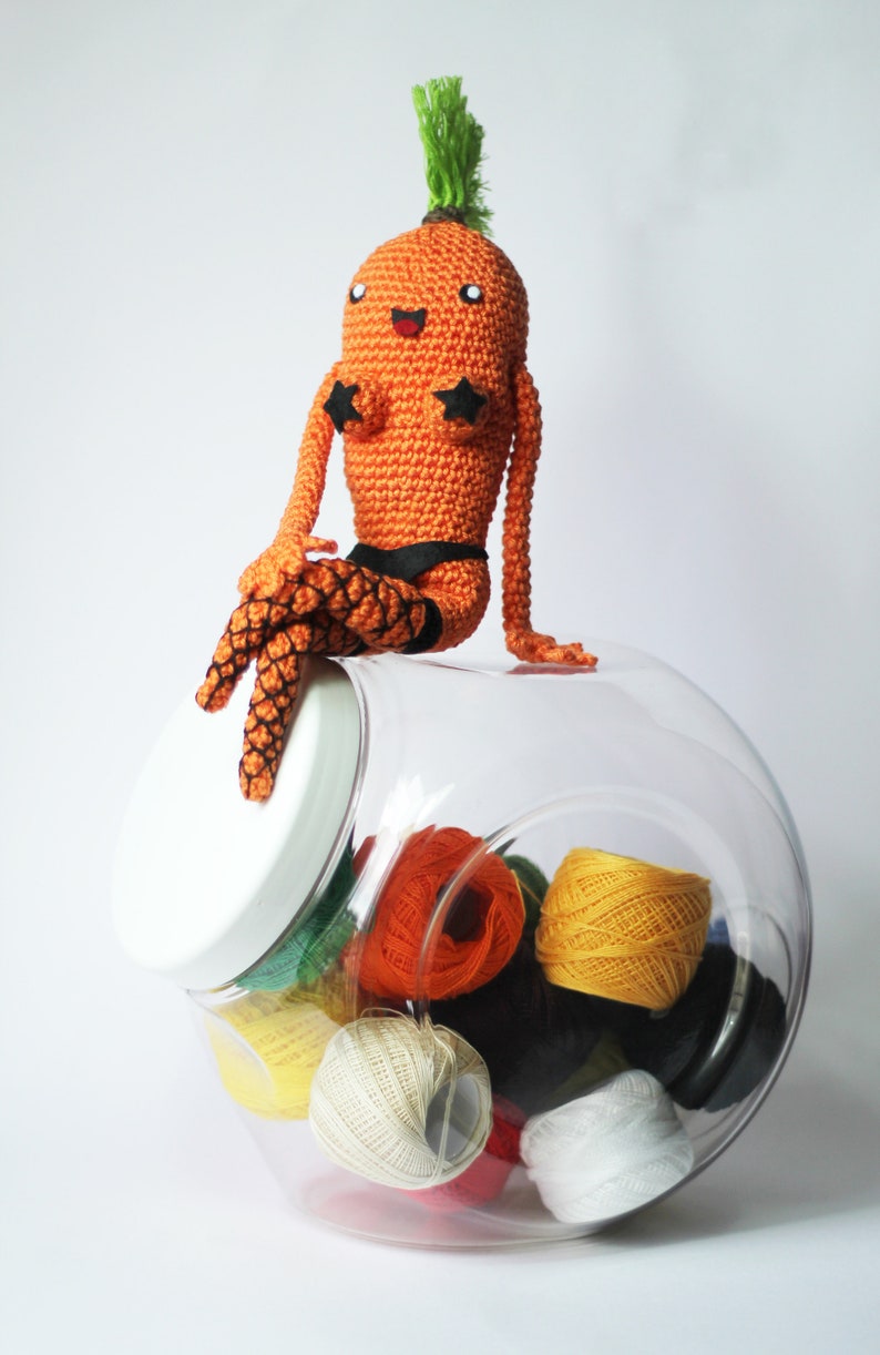 Crochet PATTERN for Kinky Carrot the cute and sassy amigurumi carrot EN image 3