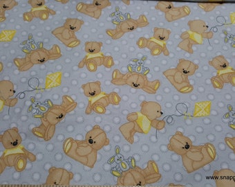 Flannel Fabric 100/% Cotton Flannel By the yard Sweet Bear with Bunny and Kite on Gray