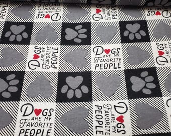 Remnant Flannel Fabric - Dogs Are My Favorite People - Choose your Size - 100% Cotton Flannel