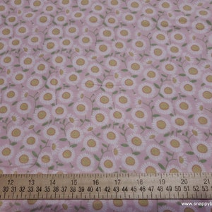 Flannel Fabric Daisy Floral By the yard 100% Cotton Flannel image 2