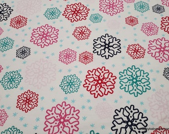 Christmas Flannel Fabric - Multi Snowflakes on Cream - By the Yard - 100% Cotton Flannel