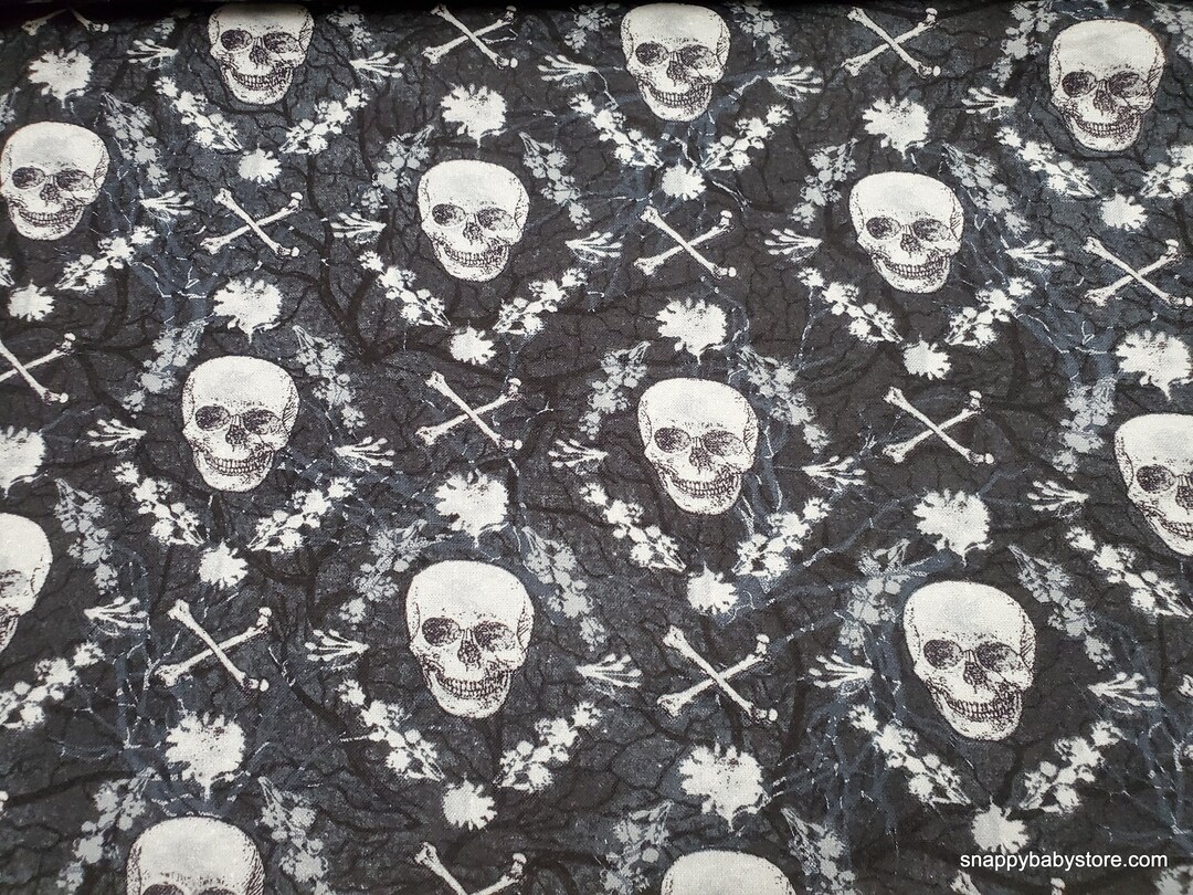 Flannel Fabric Haunted Hollows Skulls by the Yard 100% Cotton Flannel ...