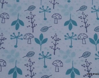 Flannel Fabric - Woods Mint Leaves - By the yard - 100% Cotton Flannel