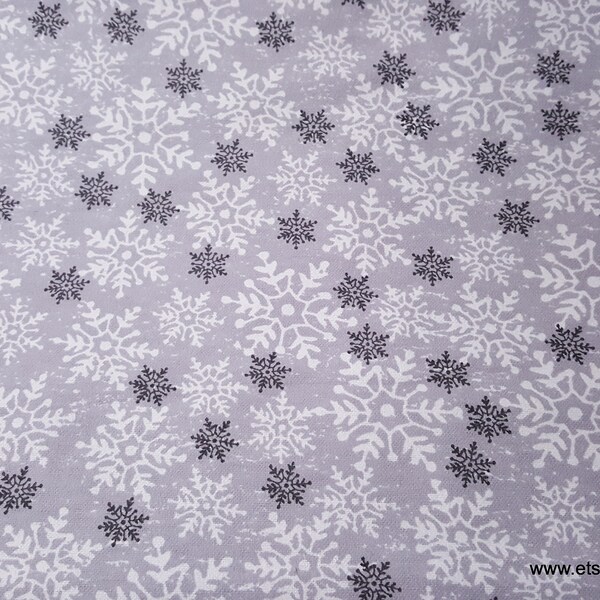 Christmas Flannel Fabric - Snowflakes on Gray - By the yard - 100% Cotton Flannel