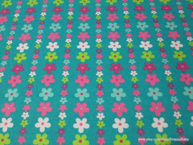 Flannel Fabric Foxy Daisy By the yard 100% Cotton Flannel image 1