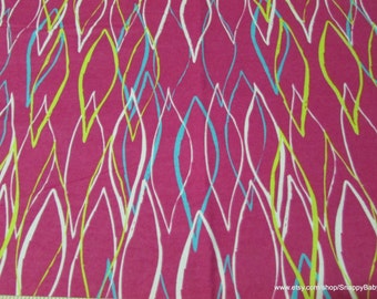 Flannel Fabric - Painted Leaves Fushia - By the yard - 100% Cotton Flannel