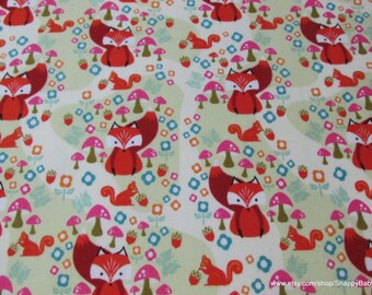 Flannel Fabric - Acorn Valley Foxes Main Cream - By the yard - 100% Cotton Flannel
