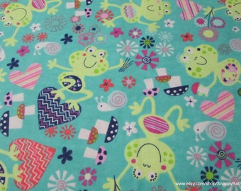 Flannel Fabric - Garden Frog - By the Yard - 100% Cotton Flannel