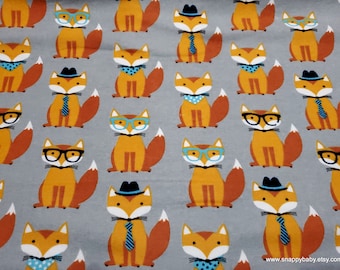 Flannel Fabric - Smart Foxes on Gray - By the yard - 100% Cotton Flannel