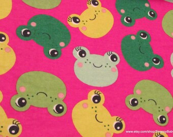 Flannel Fabric - Frog Heads - By the yard - 100% Cotton Flannel