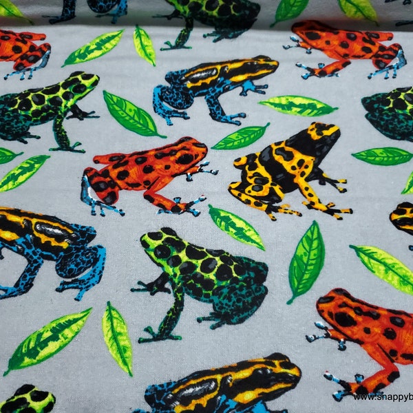 Flannel Fabric - Dart Frogs on Gray - By the yard - 100% Cotton Flannel