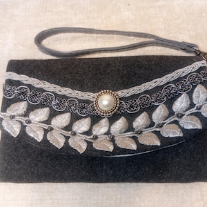Bolsos de mano plegables de lana Sarica con diseño de fieltrado de lana