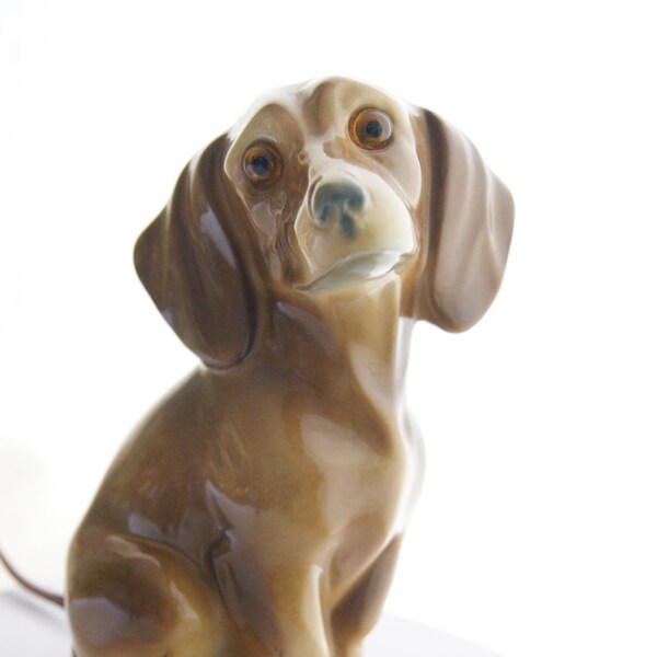 Vintage 1950's Porcelain dog night light / small dachshund with glass eyes