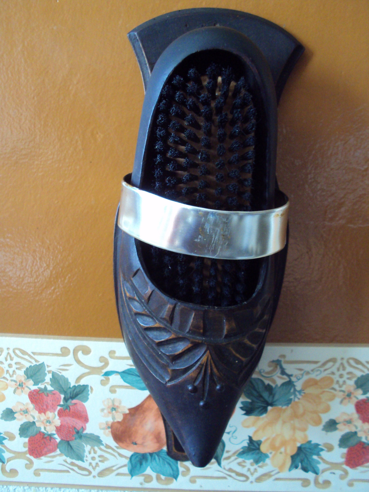 Sabot Porte Brosse en Bois Des Années 60-70.