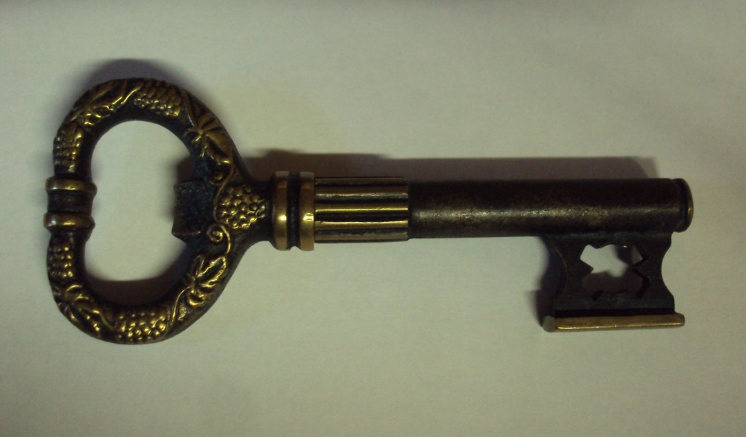 Corkscrew in the Shape of a Brass Key and Dating From the 1970s. - Etsy