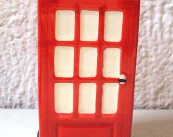 1960 年代に作られた、てんとう虫の形をした木製の貯金箱。 - Etsy 日本