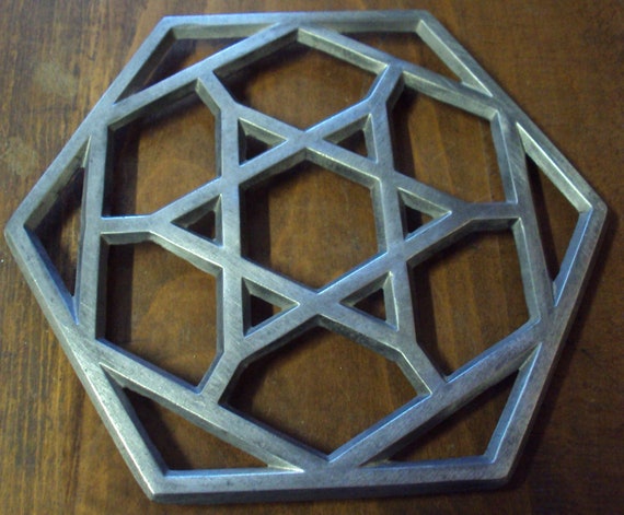 ANCIEN VINTAGE GRAND dessous de plat en alu numéroté de 39,5 cm EUR 19