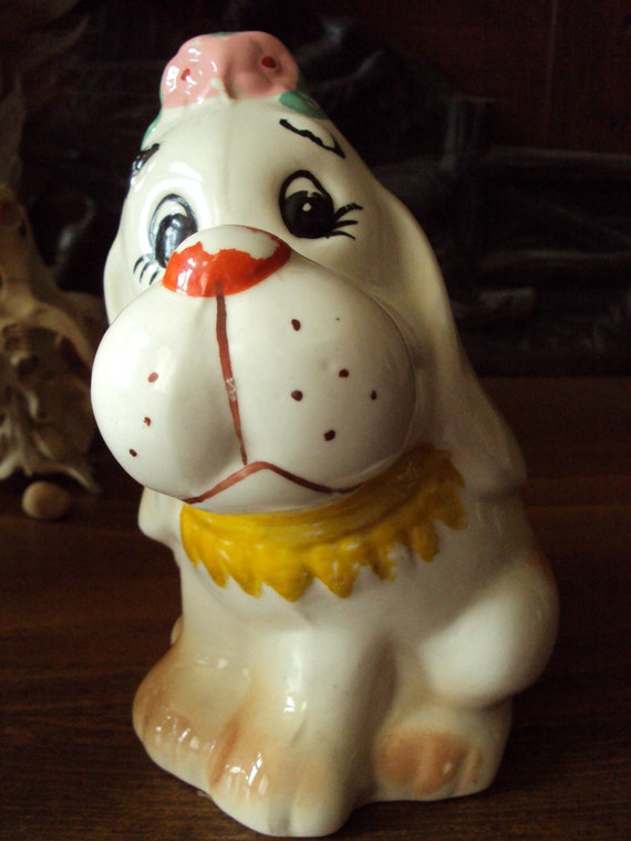 70s 70年代　貯金箱　犬 70s 70年代 貯金箱 犬 犬を表現した 1970 年代の磁器の貯金