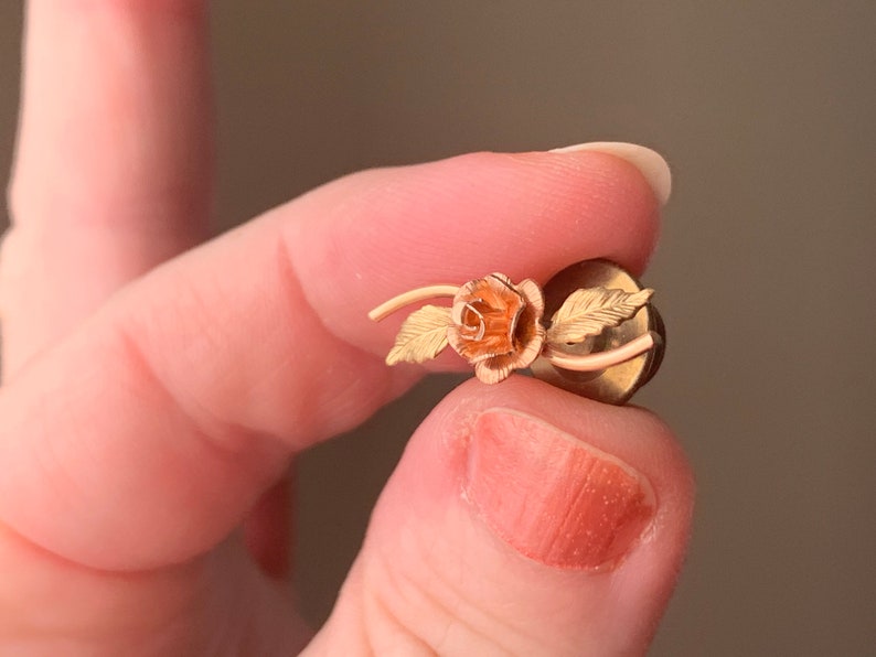 Rose Gold Tone Yellow Gold Tone Vintage Two Tone Gold Rose Tie Tack Pink and Yellow Gold Tone Tack Pin Gold Tone Metal Flower Tie Tack