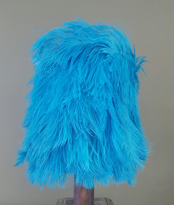 Blue feather lampshade top