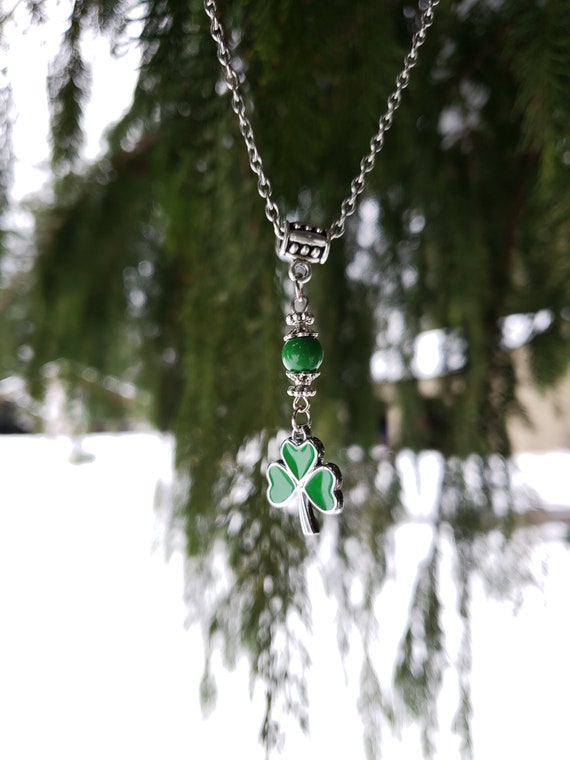3 leaf clover necklace – Beauty Mark By Em