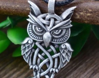 0123 - Celtic Knot Owl Necklace  / Nordic Ruin Necklace / Celtic Knot Necklace / Owl Necklace / Owl Jewelry