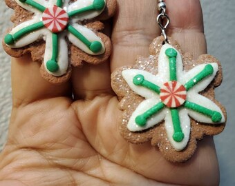 0823 - Iced Christmas Cookie Earrings / Fun Earrings / Christmas Earrings / Food Earrings / Holiday Earrings